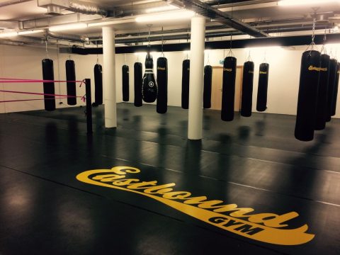 Sportvloer laten aanleggen